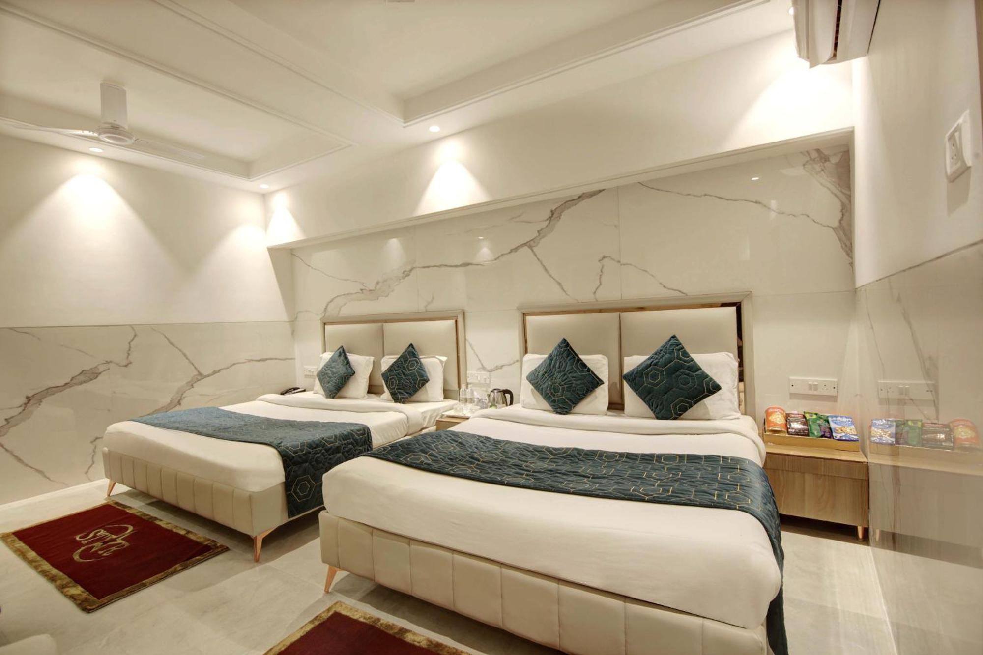 Hotel International Inn By Star Group - Near Delhi Airport Neu-Delhi Exterior foto